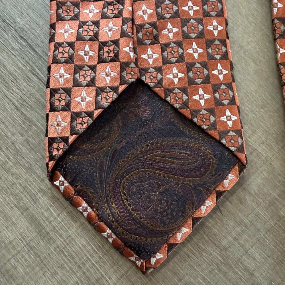 Burnt Orange Silk‎ Neck Tie Italy Classic 59.5x4” Nice Print Luxury Quality